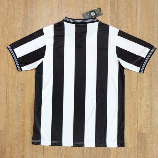 MAILLOT RETRO NEWCASTLE EXTERIEUR 1983-1986