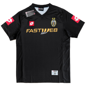 MAILLOT RETRO JUVENTUS EXTERIEUR SAISON 2001-2002